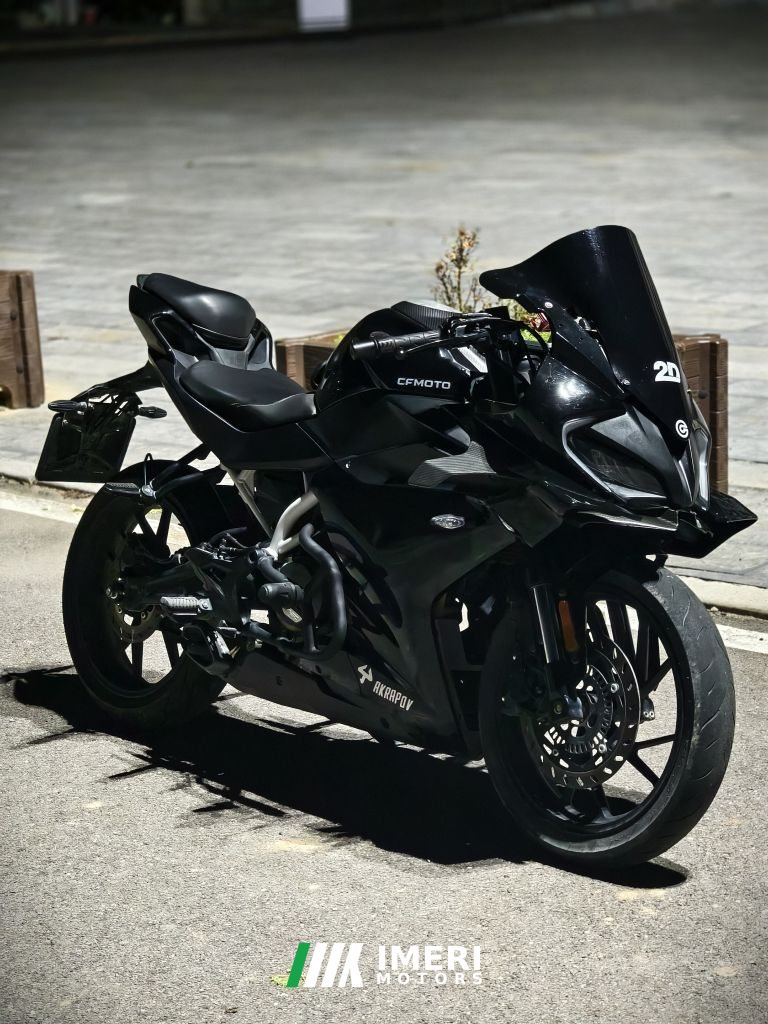 2021 CFMOTO 250SR