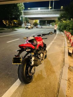 Ducati Monster 821 - ფოტო 2