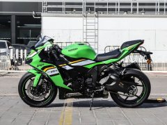 Kawasaki Ninja ZX-6R 650 cc - ფოტო 4