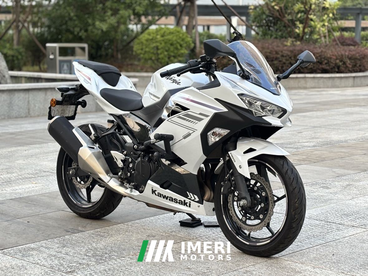 2023 Kawasaki Ninja 400