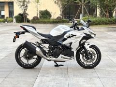 Kawasaki Ninja 400 - photo 2