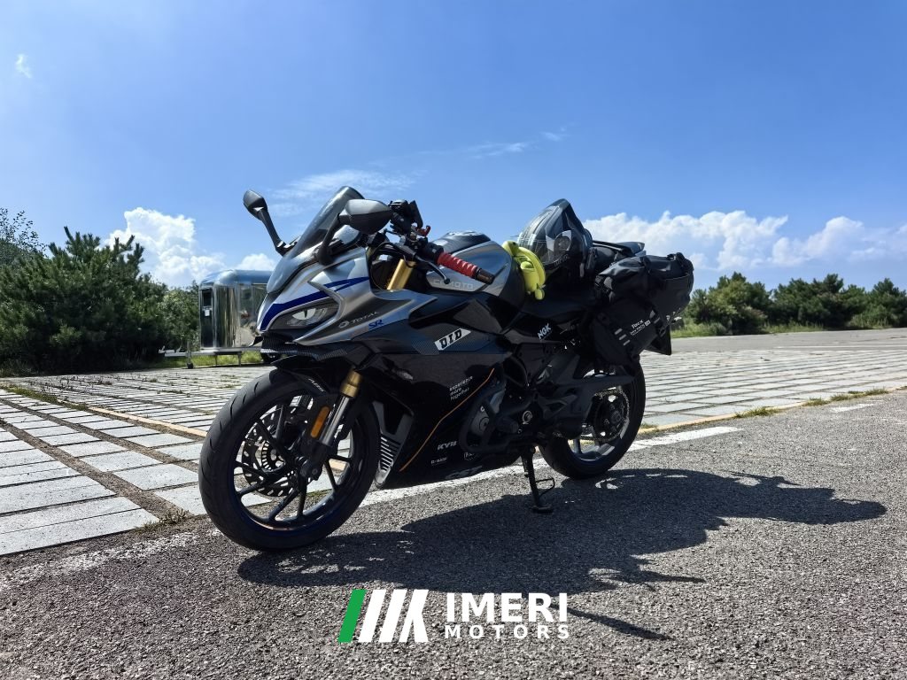 2022 CFMOTO 250SR