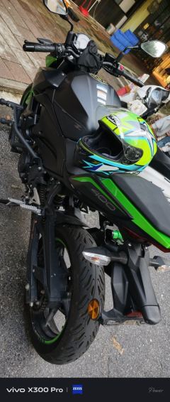 Kawasaki Z400 - ფოტო 2