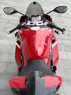 Ducati Panigale V4 1100 cc - ფოტო 5