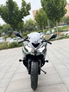 Kawasaki ZX-4R 400 cc - фото 4
