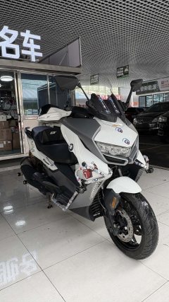 BMW C 400 350 cc - ფოტო 2