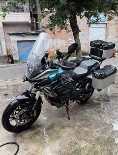 QJMOTOR Snapdragon 600 560 cc - photo 3