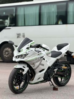 Kawasaki Ninja 400 - photo 2
