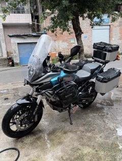 QJMOTOR Snapdragon 600 560 cc - ფოტო 4