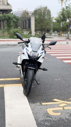 Haojue Suzuki GSX250R - photo 4