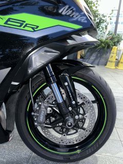 Kawasaki Ninja ZX-6R 650 cc - фото 4