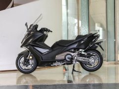 KYMCO AK550 - photo 4
