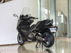KYMCO AK550 - photo 6