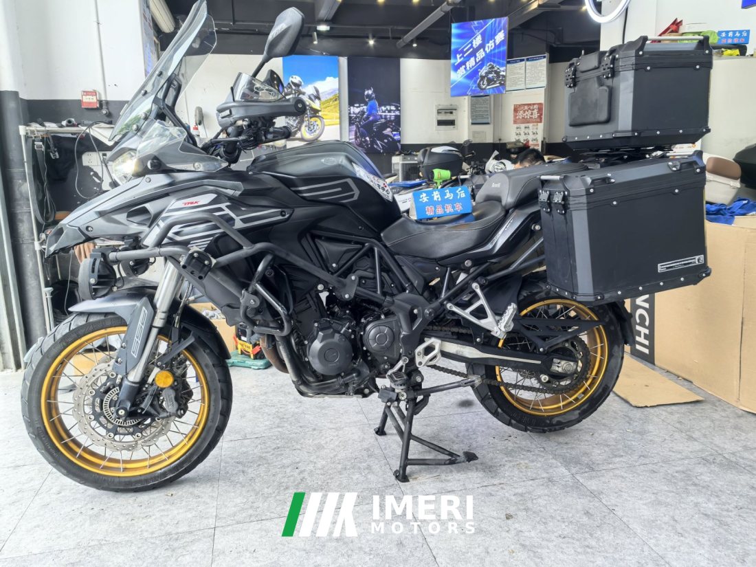 Benelli TRK552 550 cc - მოტოციკლი ჩინეთიდან