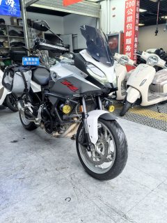 BMW F 900 XR - photo 3