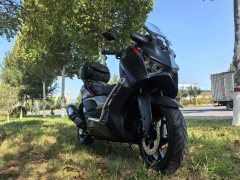 Yamaha XMAX 300 cc - photo 6