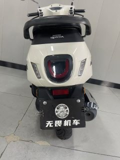 Sundiro Honda NS125LA - ფოტო 6