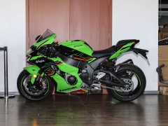 Kawasaki Ninja ZX-10R 1000 cc - ფოტო 4