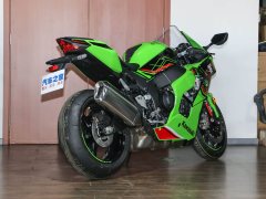 Kawasaki Ninja ZX-10R 1000 cc - ფოტო 8