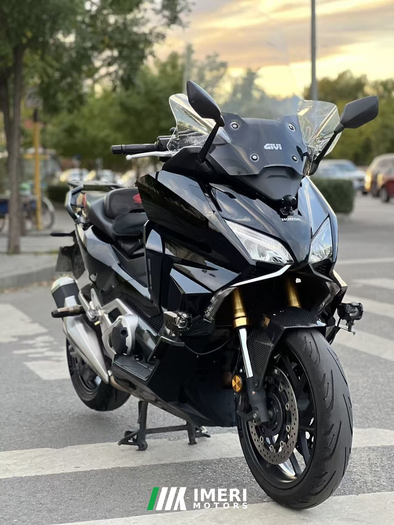 2021 Honda NSS750