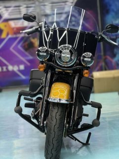 Harley-Davidson Heritage Classic 1923 cc - ფოტო 1