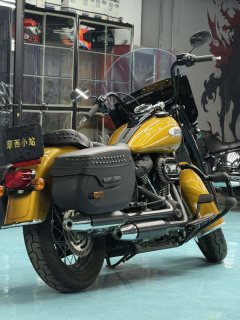Harley-Davidson Heritage Classic 1923 cc - ფოტო 6