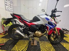 Wuyang Honda CB190R Blazing Eye - фото 2