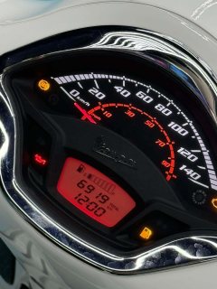 VESPA GTS 300 cc - ფოტო 9