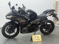 Kawasaki Ninja 400 - ფოტო 1