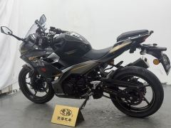 Kawasaki Ninja 400 - ფოტო 4