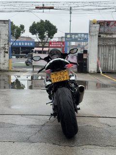 BMW S 1000 RR - ფოტო 4