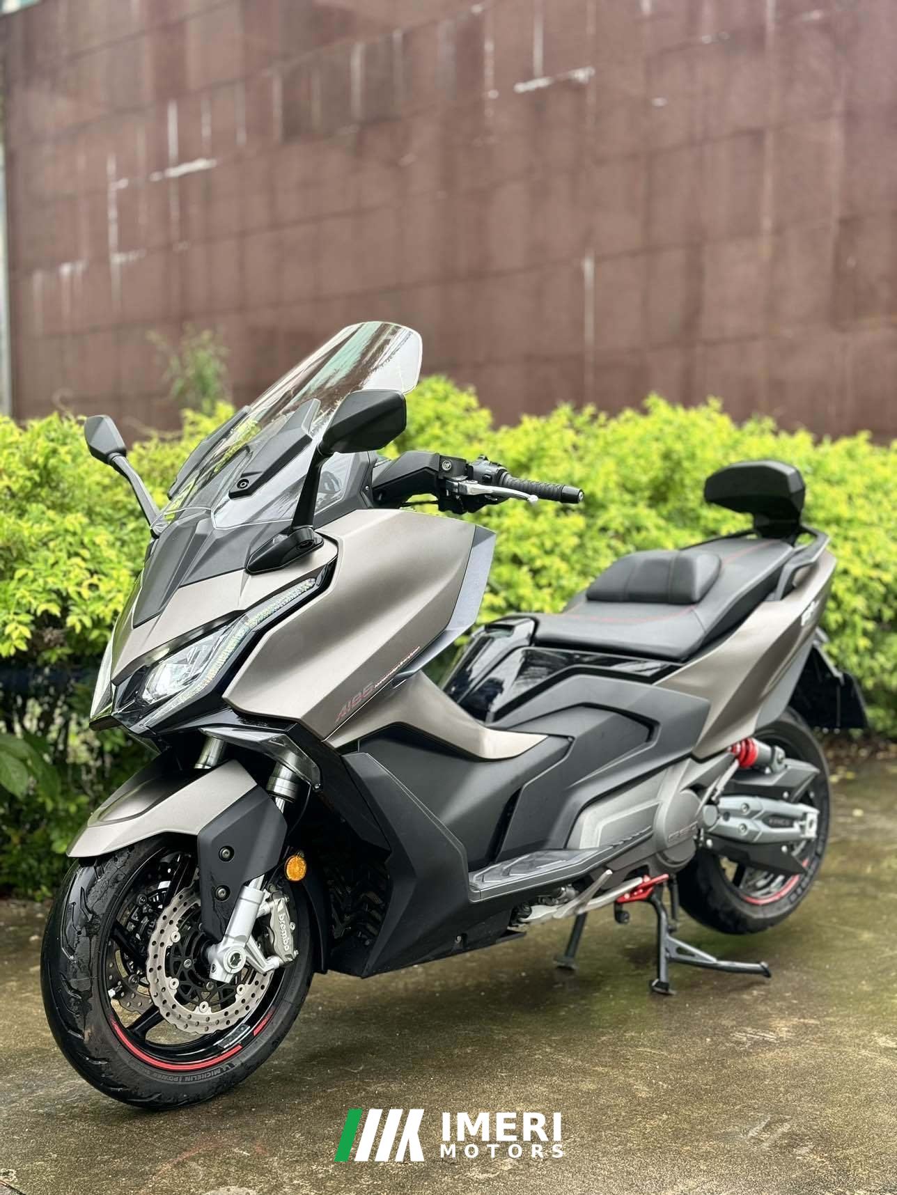 2023 KYMCO AK550