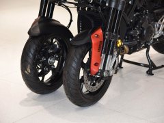 Yamaha Niken GT 850 cc - ფოტო 12