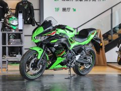 Kawasaki Ninja 650 - ფოტო 9