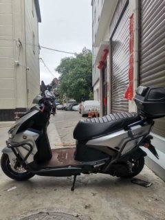 QJMOTOR Hong 125 - ფოტო 4