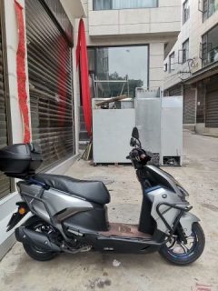 QJMOTOR Hong 125 - ფოტო 6