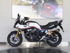 Honda CB1300 Super Four - ფოტო 4