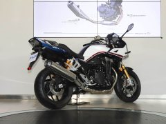 Honda CB1300 Super Four - ფოტო 7