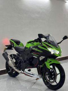 Kawasaki Ninja 400 - фото 1