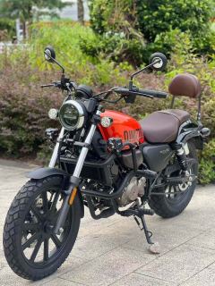 QJMOTOR Flash 150 - фото 3