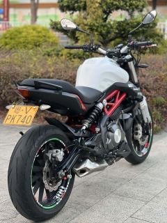 Benelli TNT 300 / BN 302S - фото 7