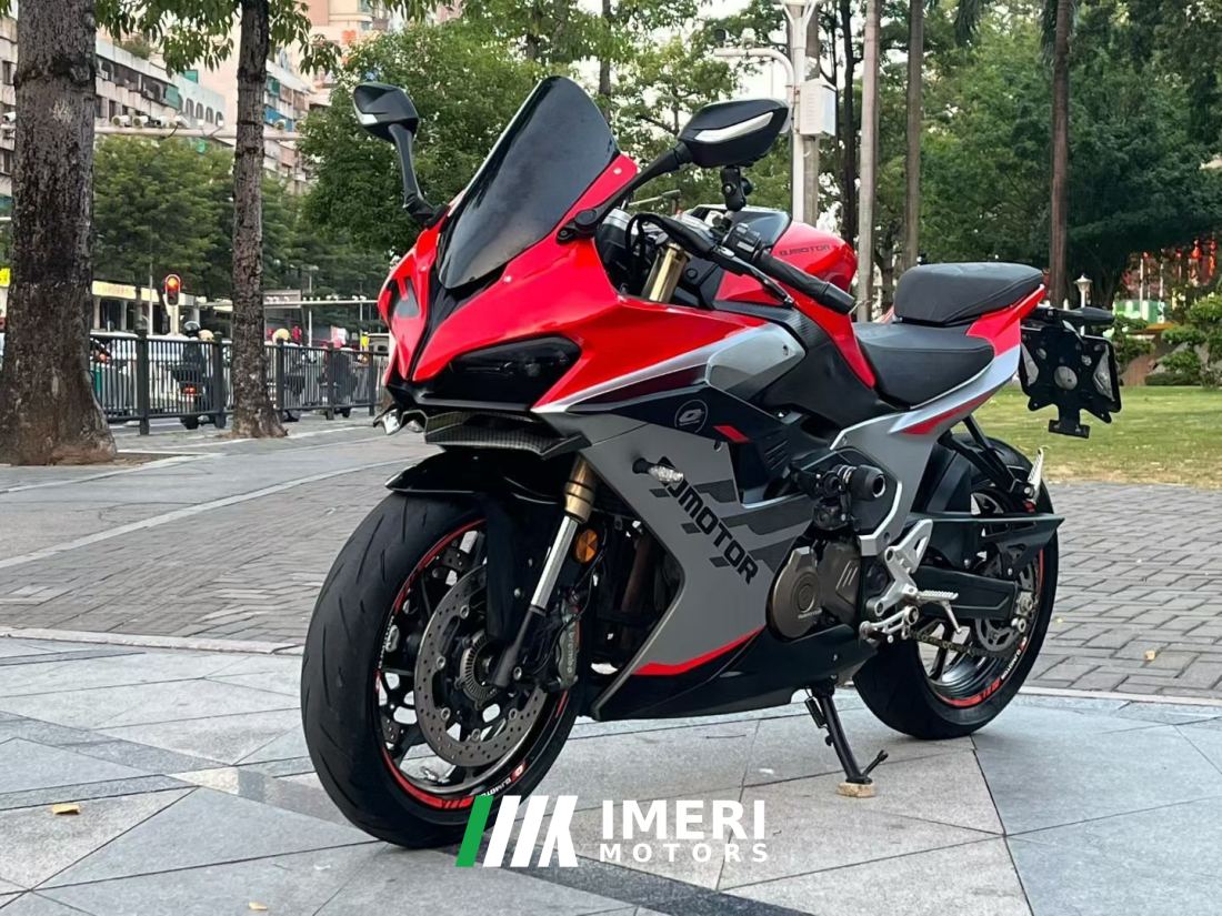 QJMOTOR Roewe i5 550 / Sai 550 *(Context-dependent, usually referring to the motorcycle "Sai 550" or Roewe car v - motorcycl…