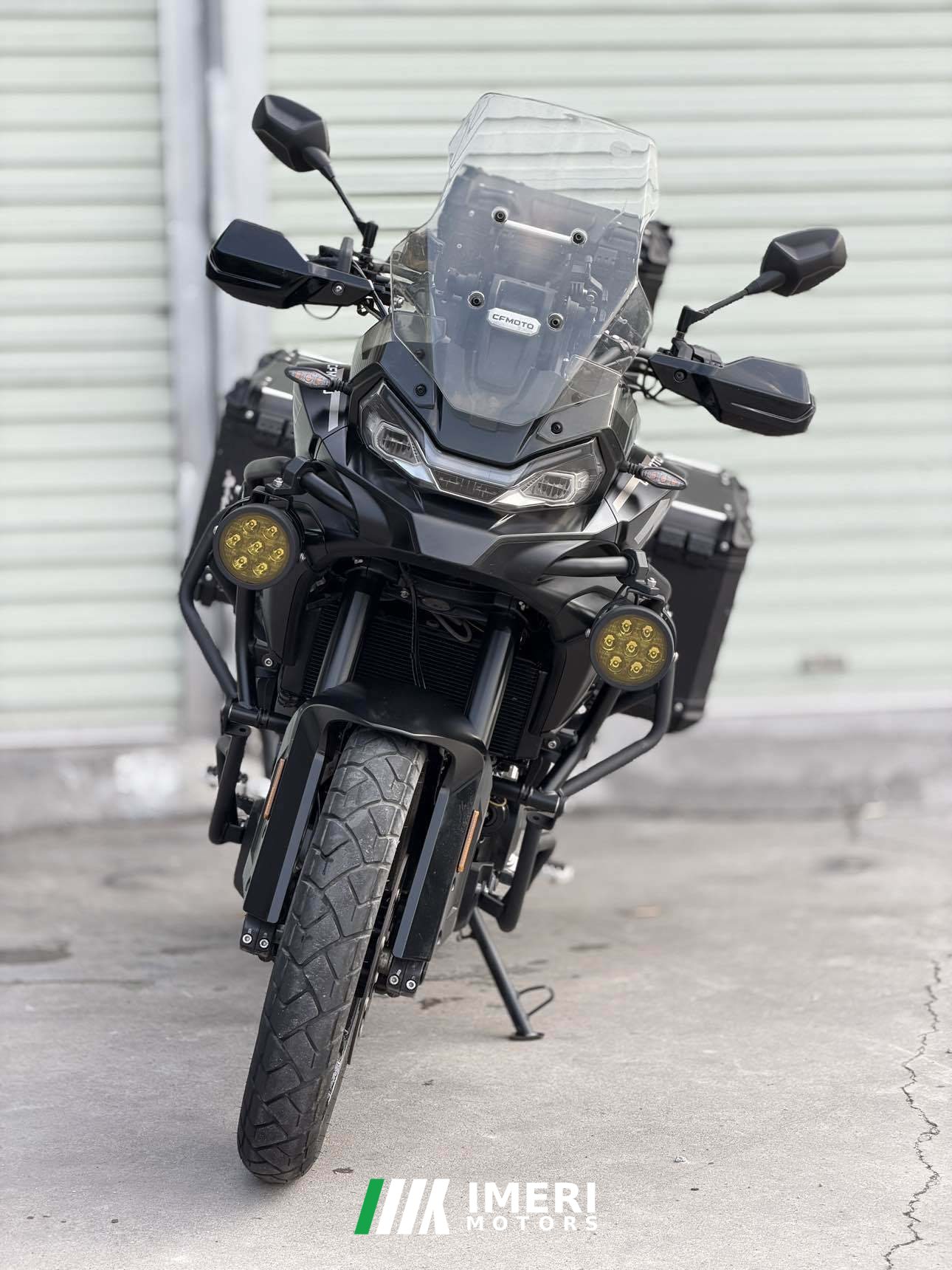 2025 CFMOTO 700MT