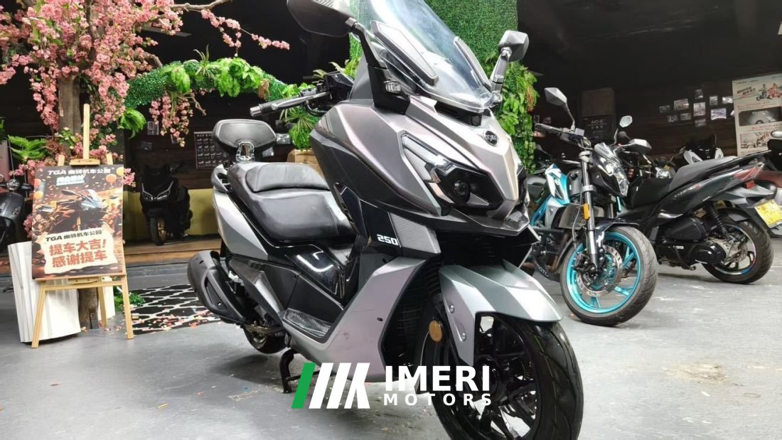 SYM Cruisym 250 - motorcycle from China