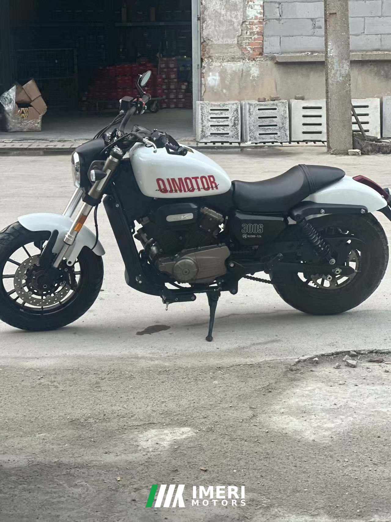 2022 QJMOTOR Flash 300