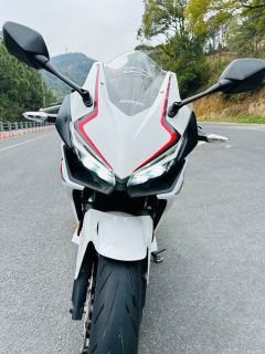 Honda CBR400R - фото 5