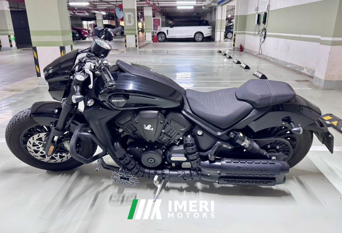 Benda Black Flag 500 - motorcycle from China