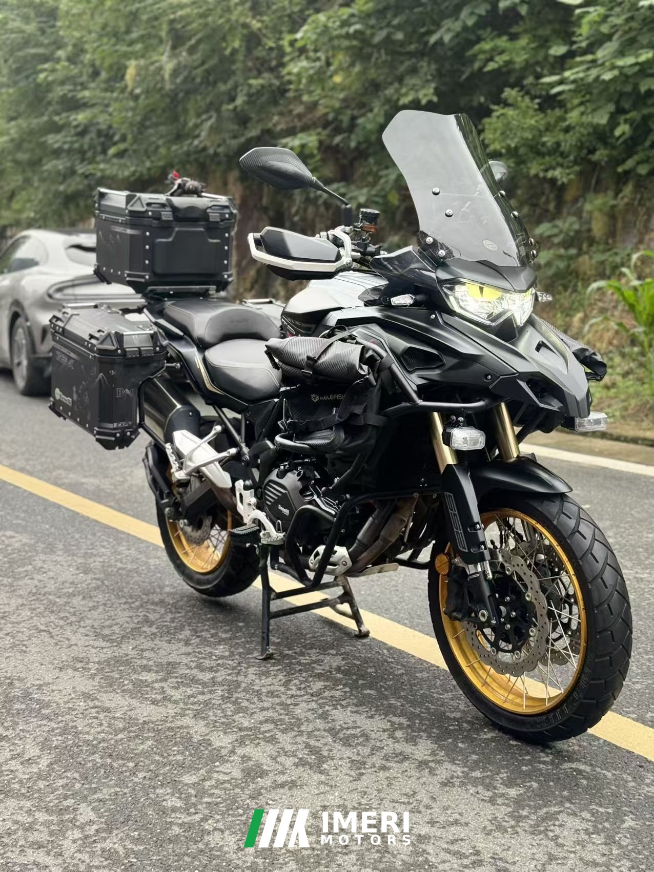 2025 Benelli TRK552 550 cc