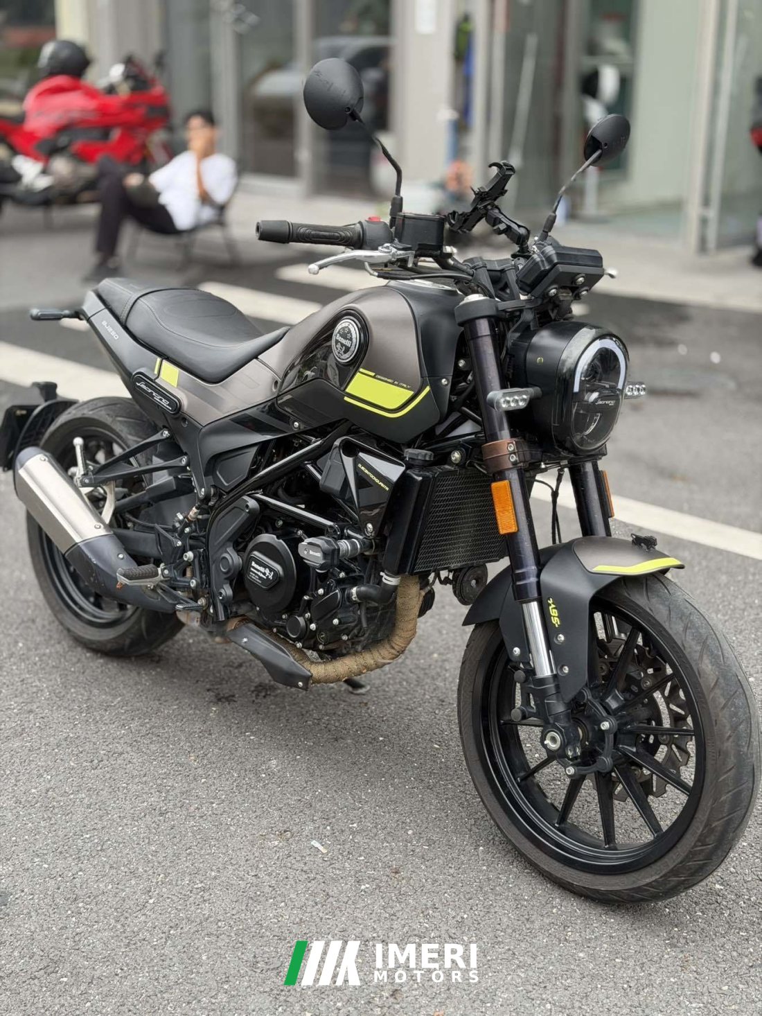 Benelli Young Lion Leoncino 250 - motorcycle from China