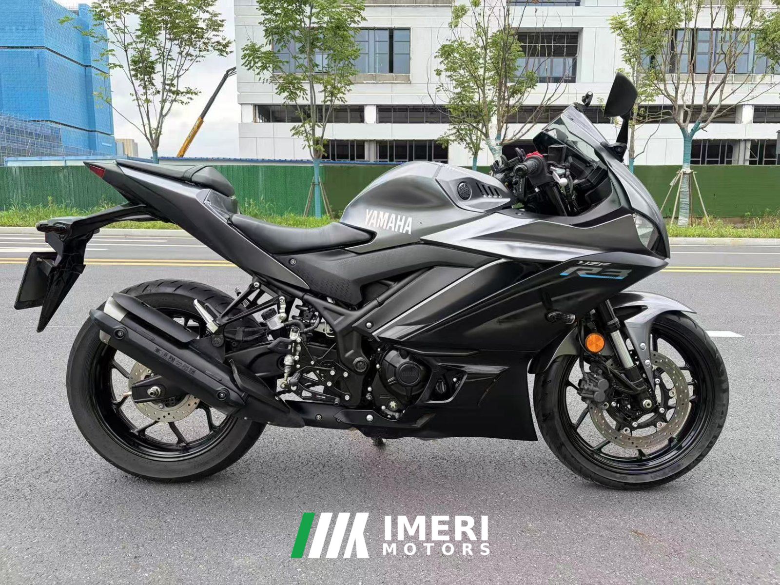 2022 Yamaha YZF-R3 320 cc